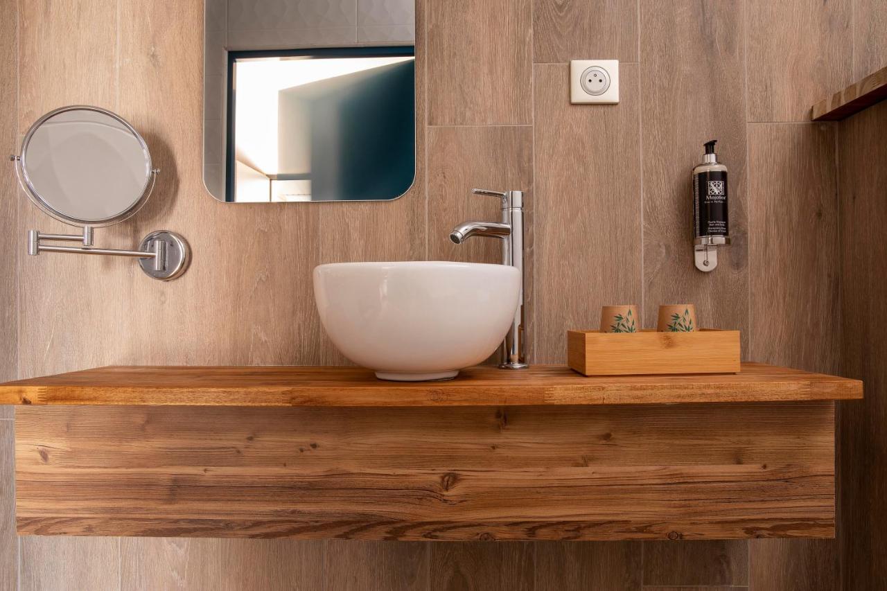 Cocoon Inn كوسيك المظهر الخارجي الصورة